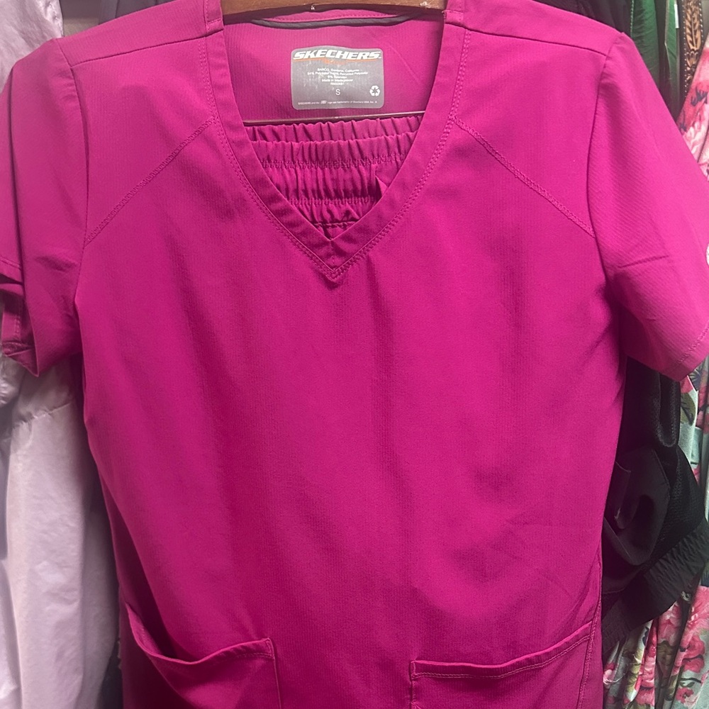 Skechers Women's Short-Sleeve V-Neck Top in Hot Pink